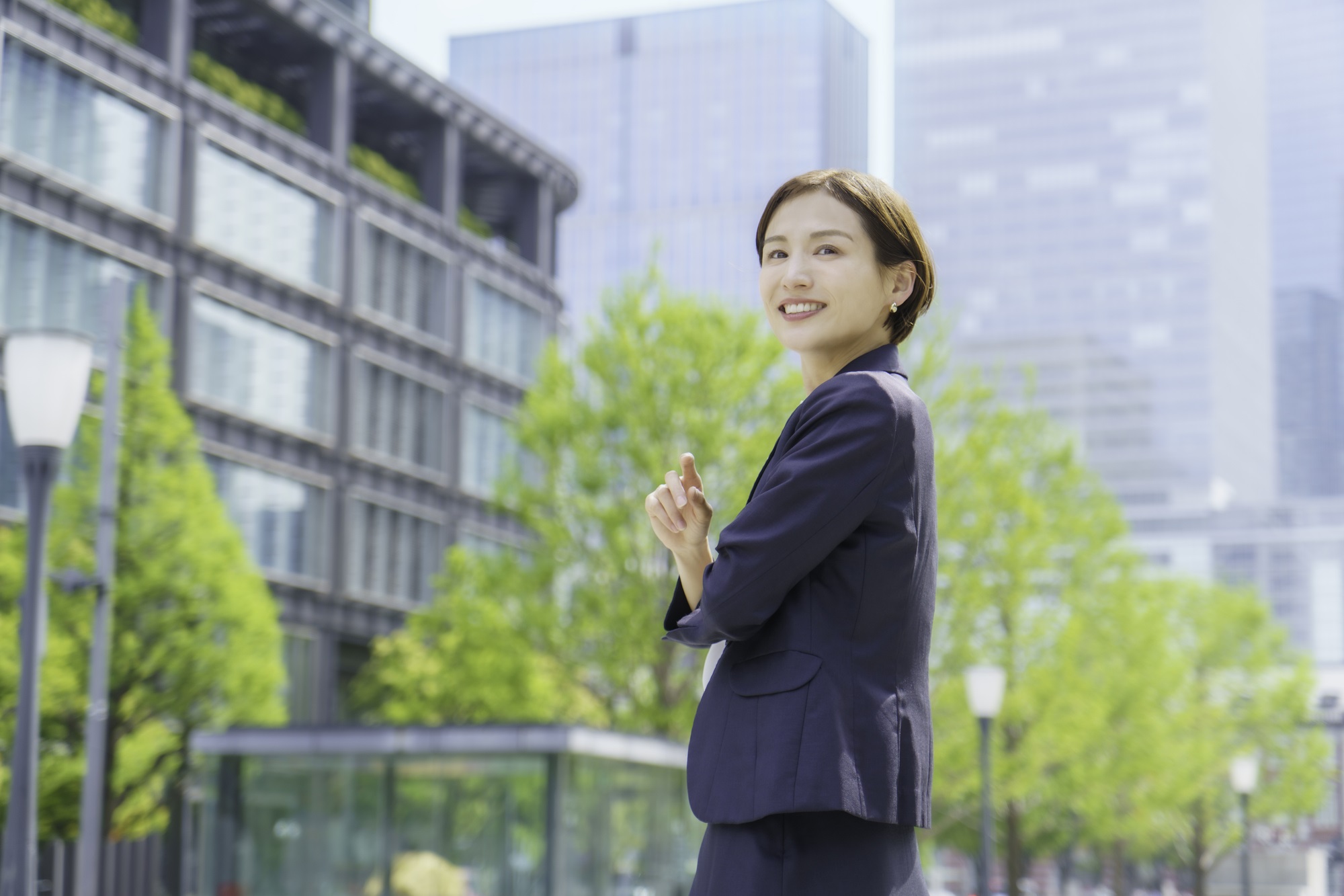 20〜30代女性と腟内フローラのイメージ